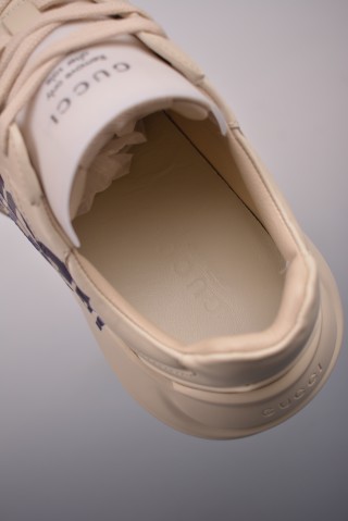 Gucci Rhyton Vintage Trainer Sneaker view 9