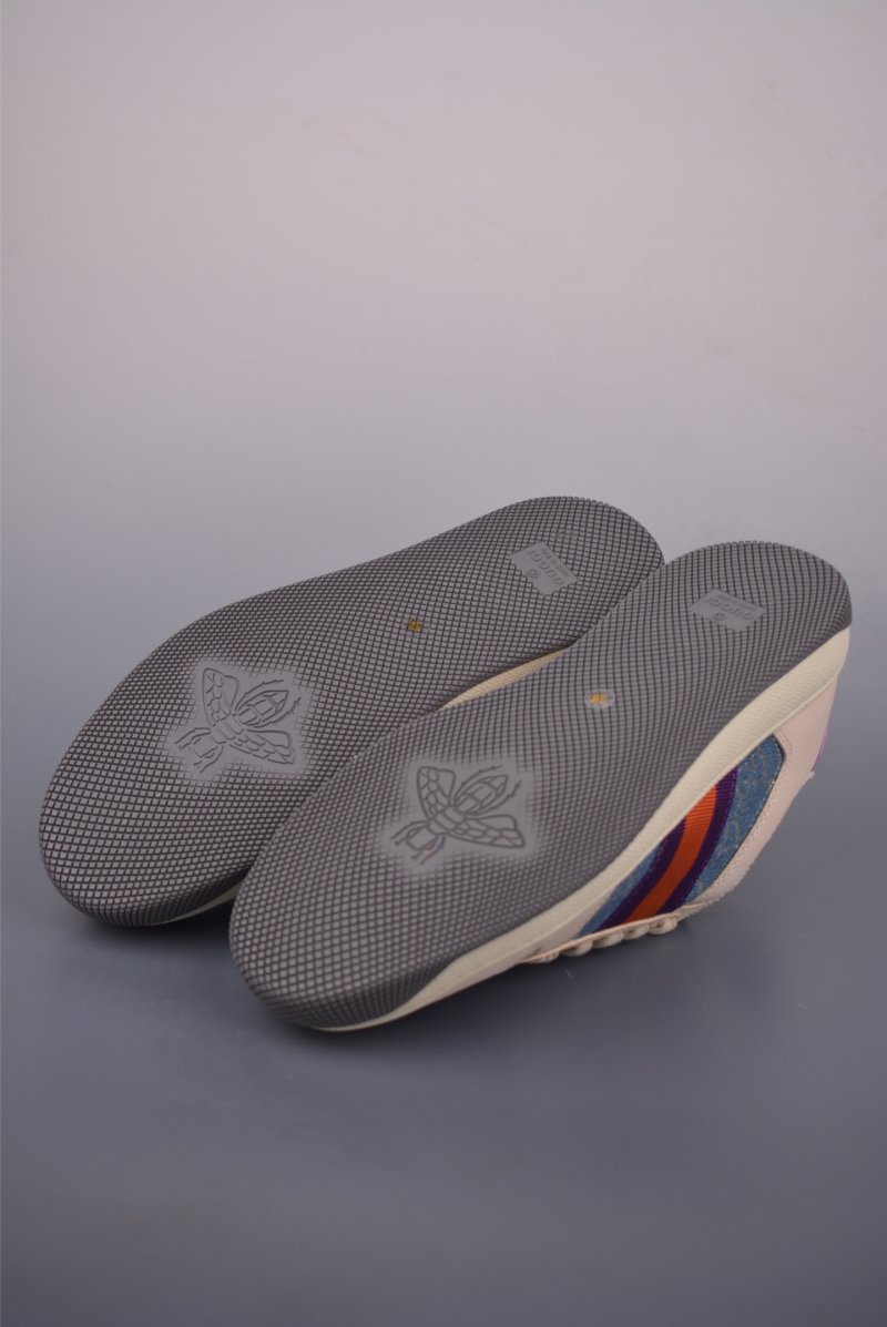 Gucci Screener GG 'Gold' view