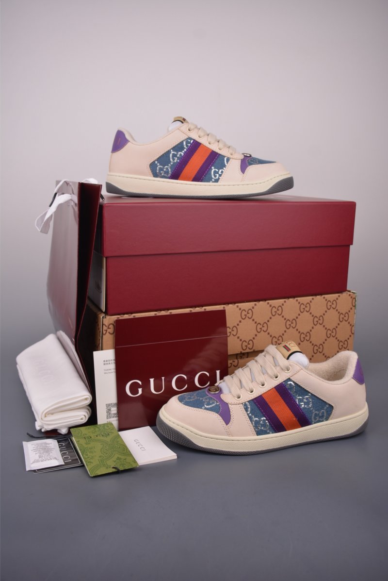 Gucci Screener GG 'Gold' view