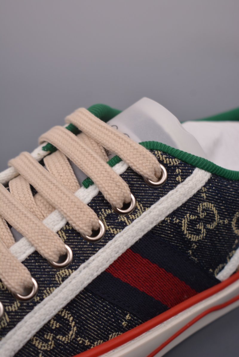 Gucci Tennis 1977 Print Sneaker view