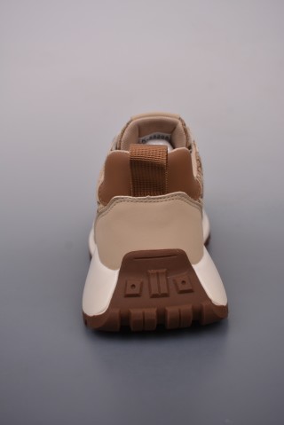 Gucci XE view 4