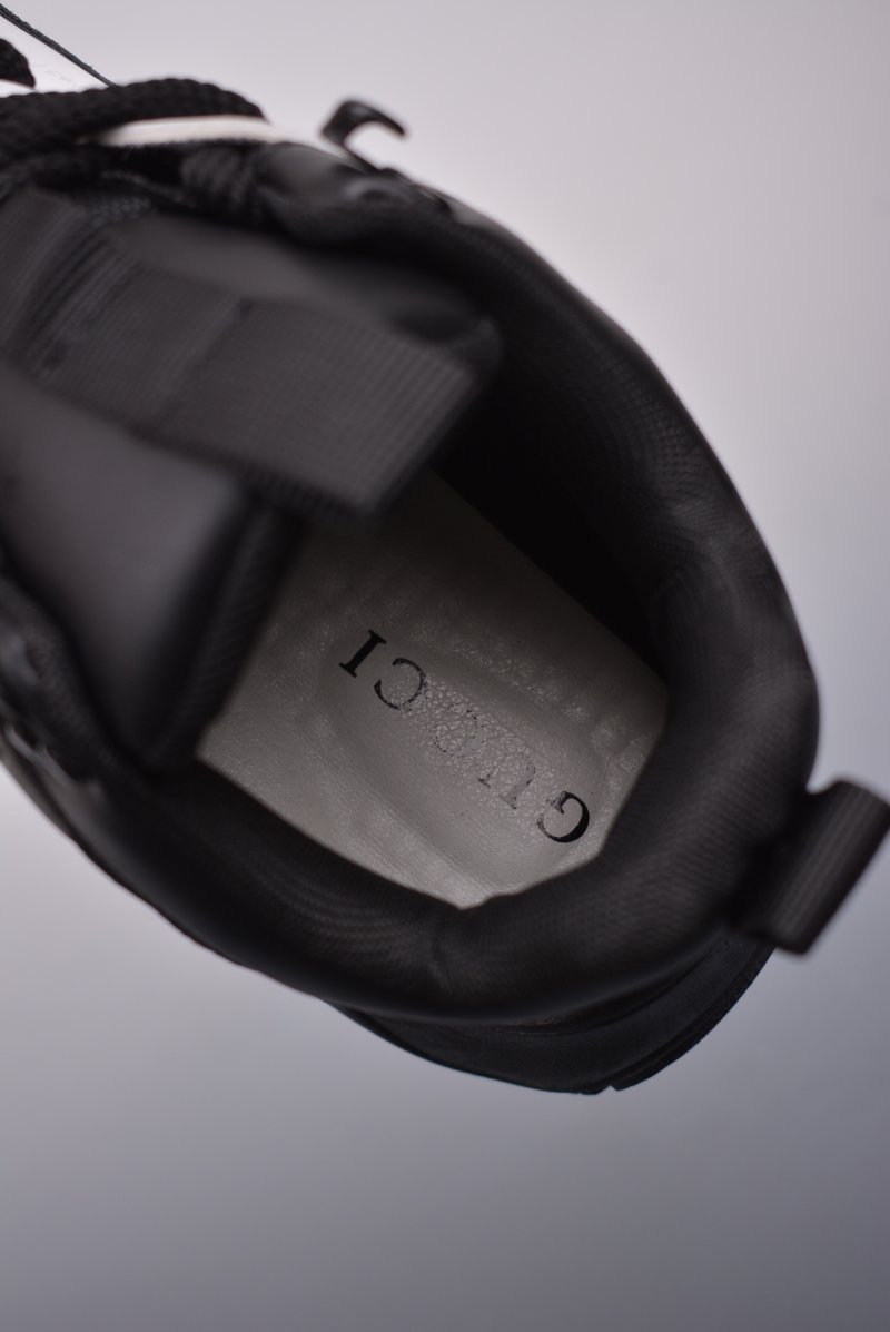 Gucci ZL view