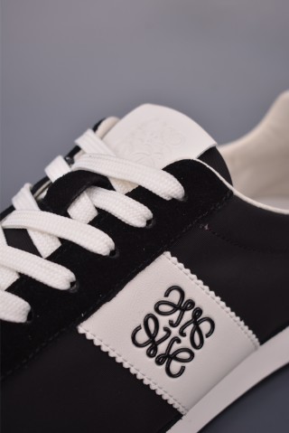Loewe Ballet Runner 'White' view 7