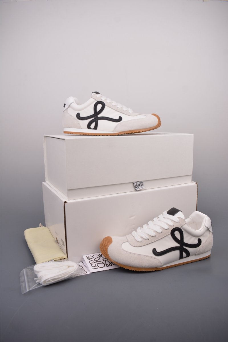 Loewe Ballet Runner 2.0 'White / Red' view