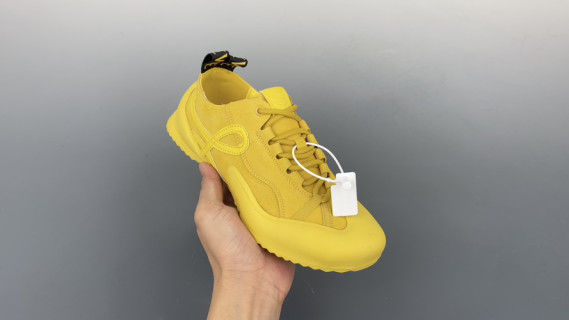Loewe Ballet Runner