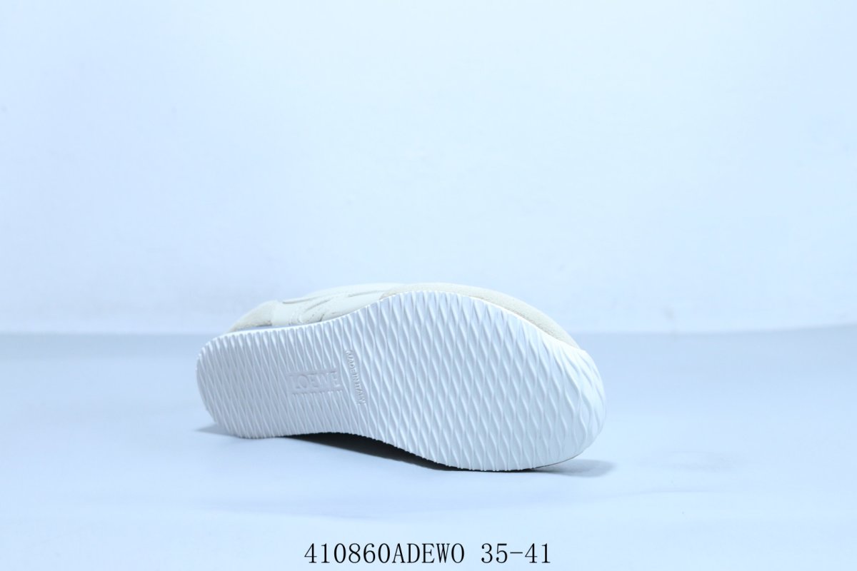 Loewe Ballet Runner 2.0 view