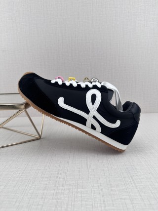 Loewe Ballet Runner 2.0 'White' view 1