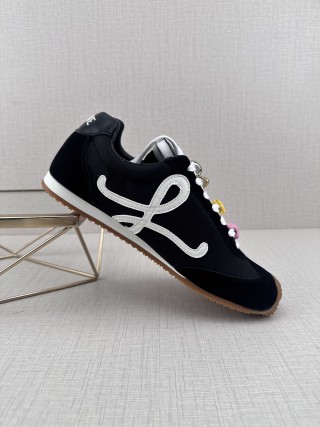 Loewe Ballet Runner 2.0 'White' view 2