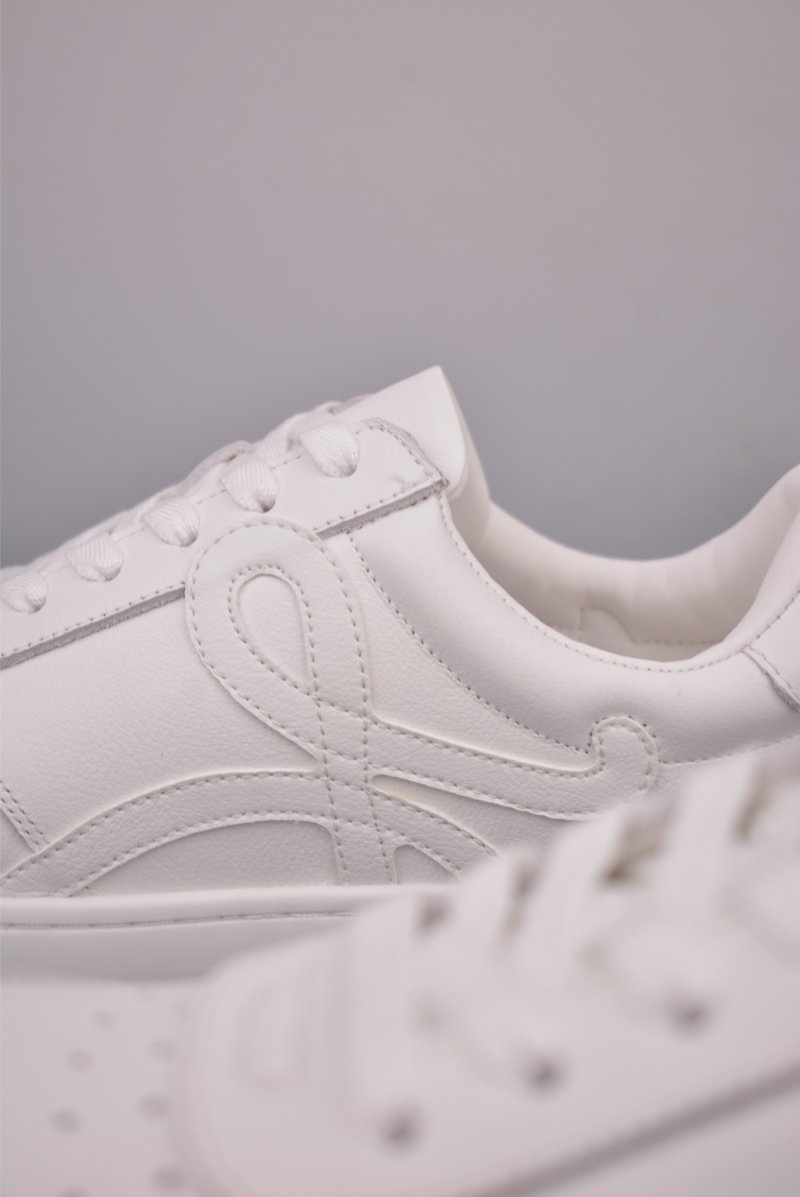 Loewe Jambo Ballet Runner 2.0 view