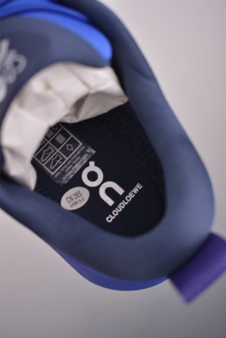 Loewe x On Cloudsolo view 9