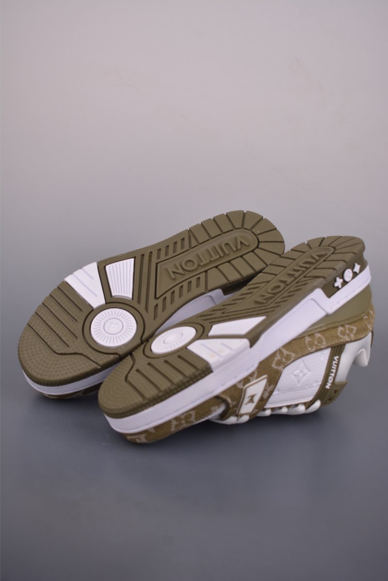 Louis Vuitton LV Trainer view