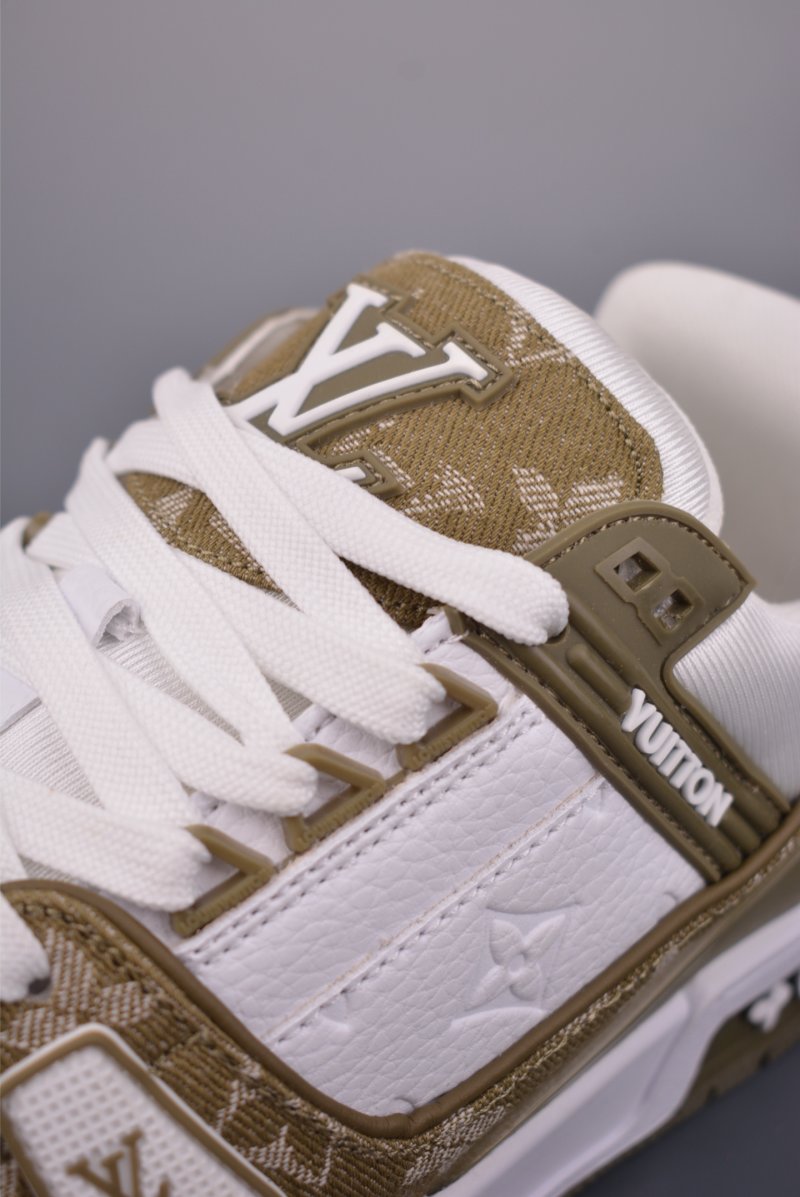 Louis Vuitton LV Trainer view