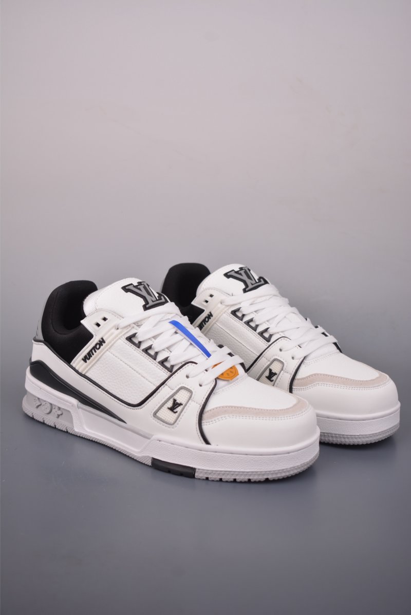 Louis Vuitton LV Trainer view