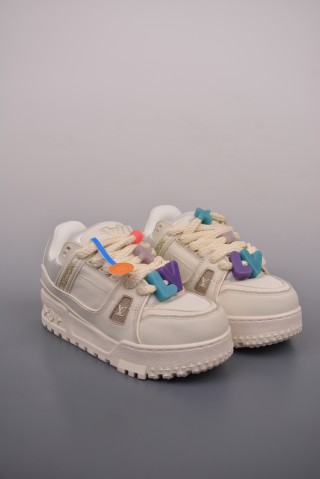 Louis Vuitton LV Trainer view 1