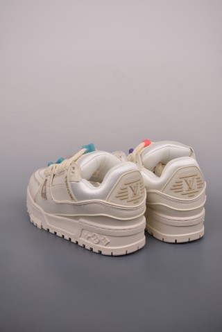 Louis Vuitton LV Trainer view 2