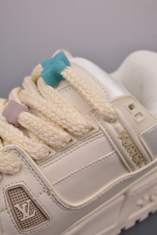 Louis Vuitton LV Trainer view 7