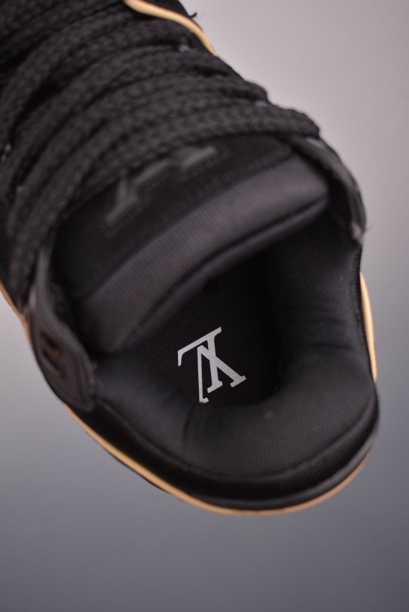Louis Vuitton LV Trainer view