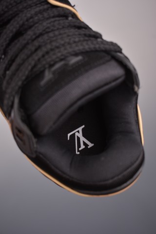 Louis Vuitton LV Trainer view 18