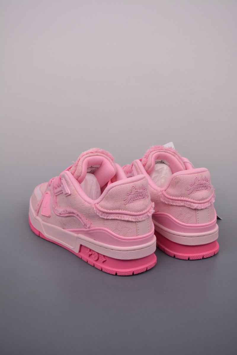 Louis Vuitton LV Trainer view