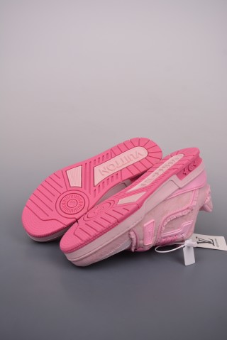Louis Vuitton LV Trainer view 12