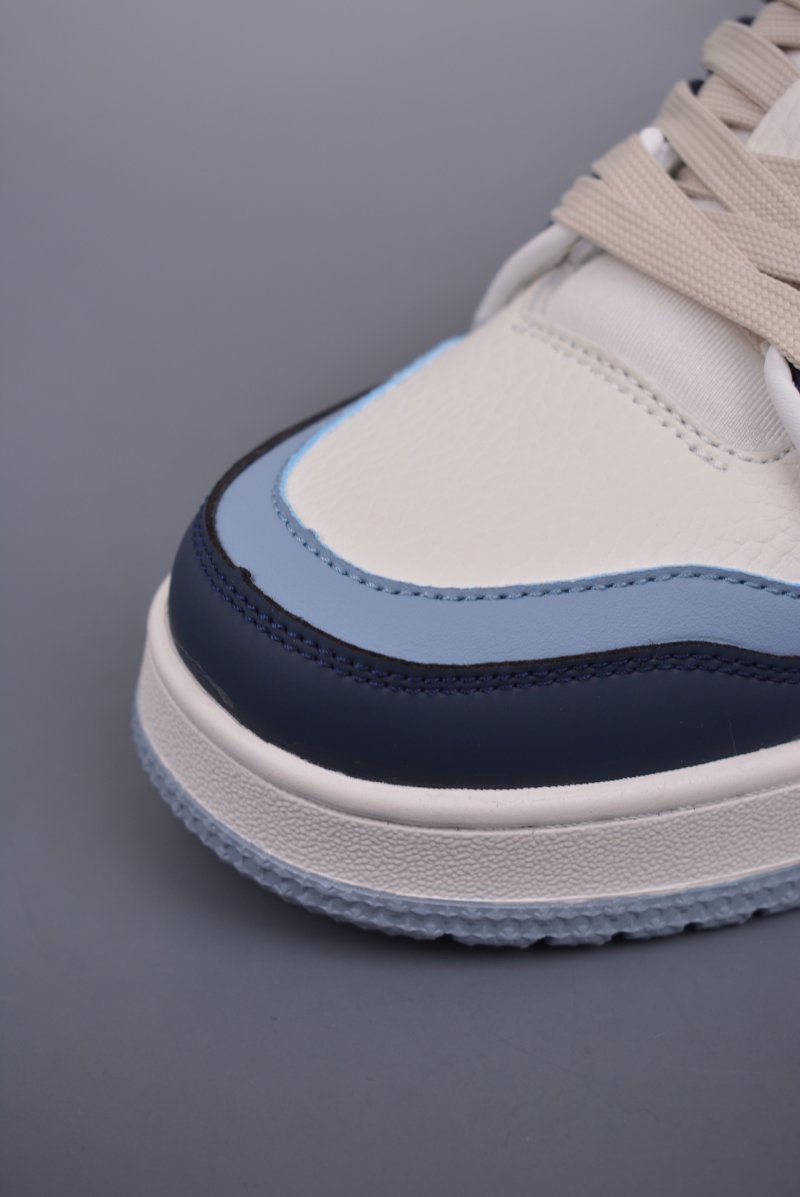 Louis Vuitton LV Trainer view