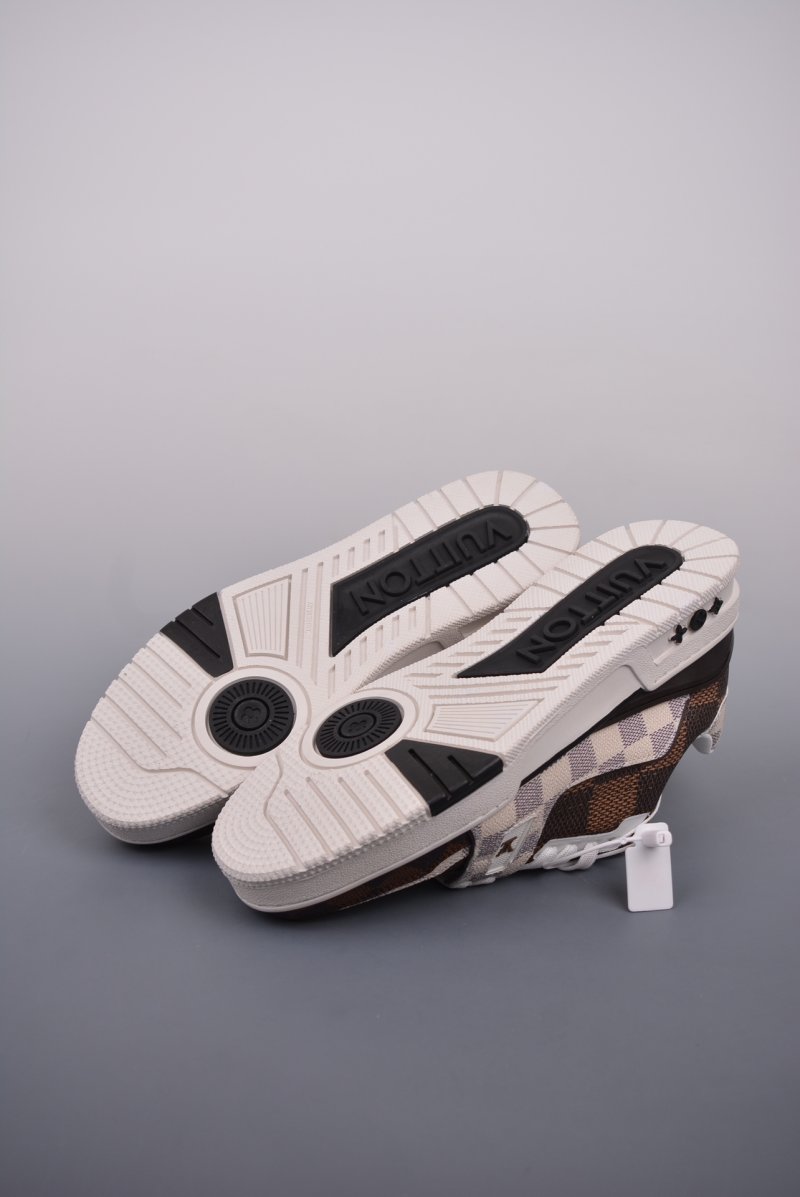 Louis Vuitton LV Trainer view