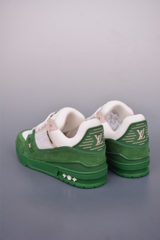 Louis Vuitton LV Trainer view 2