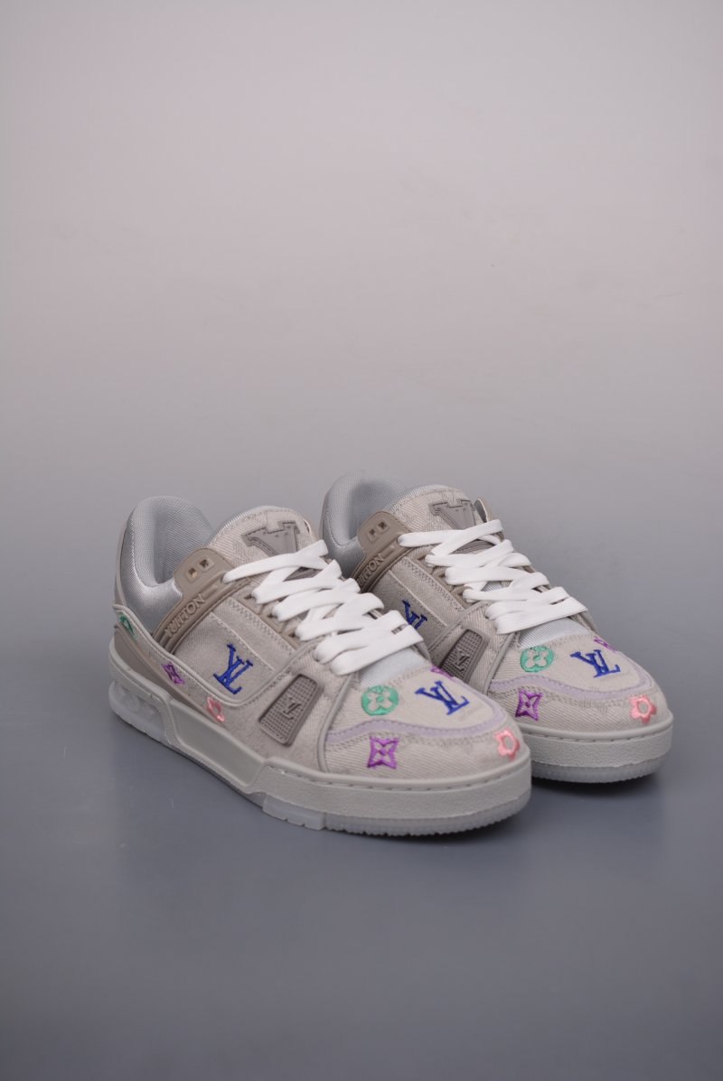 Louis Vuitton LV Trainer view