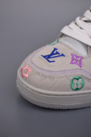 Louis Vuitton LV Trainer view 24