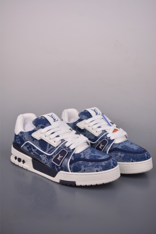 Louis Vuitton LV Trainer view 28