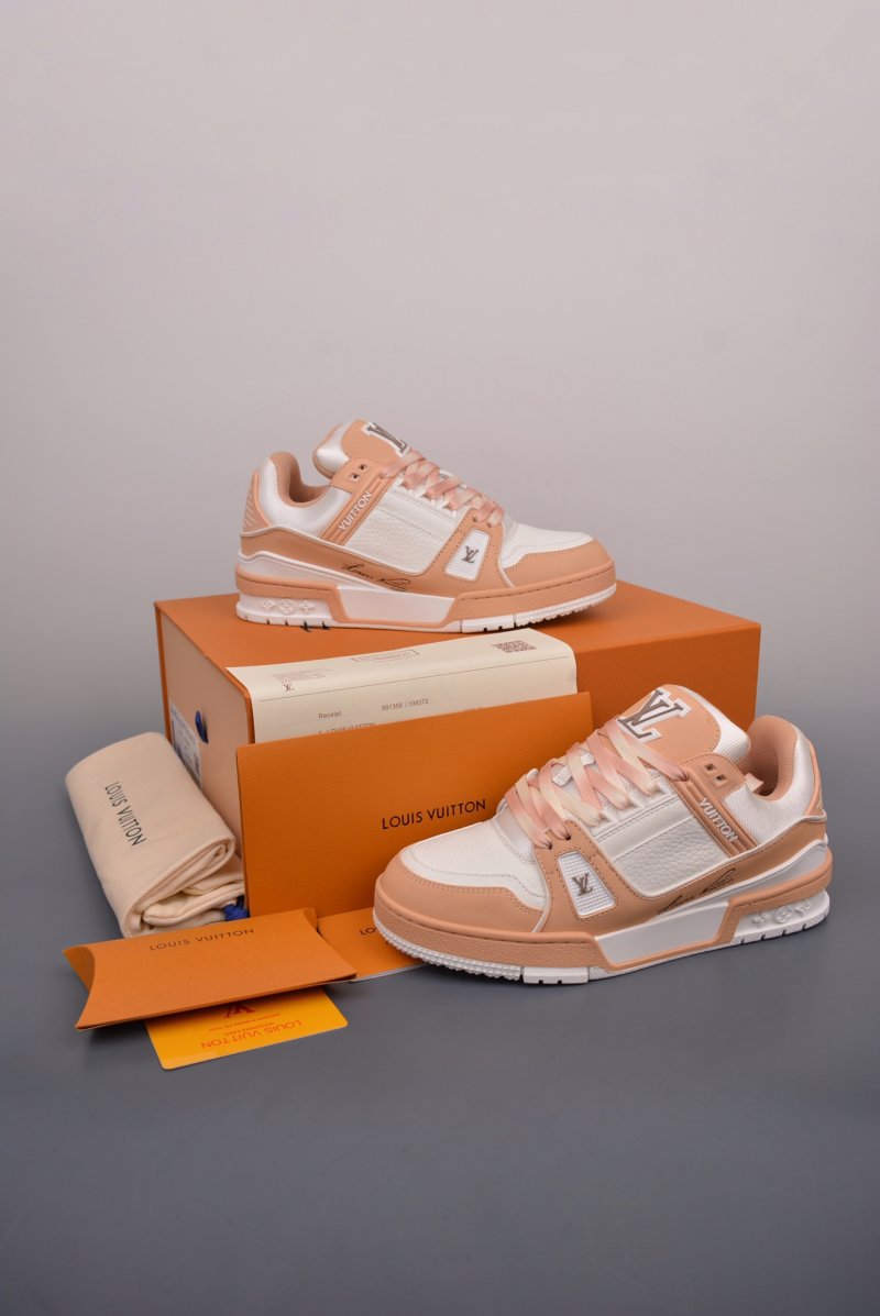 Louis Vuitton LV Trainer view