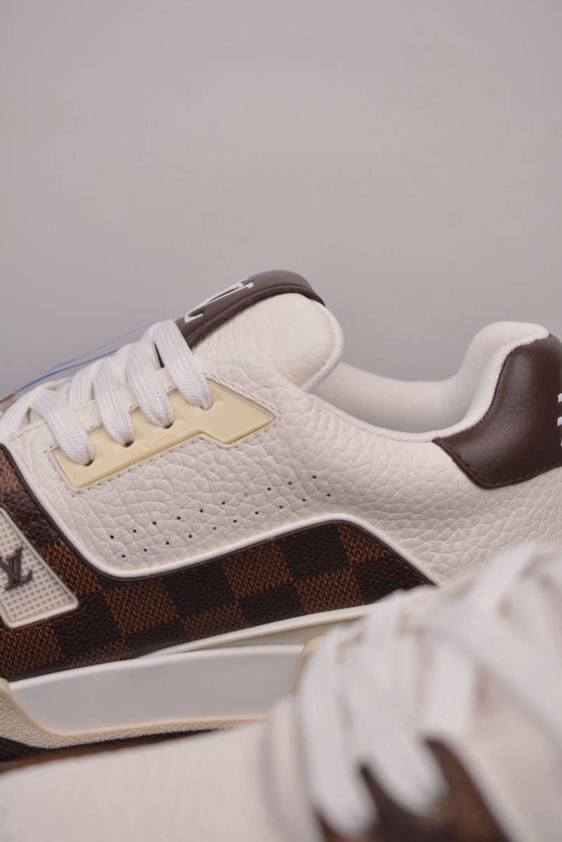 Louis Vuitton LV Trainer view