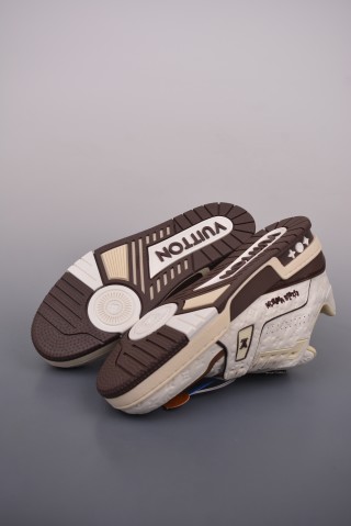 Louis Vuitton LV Trainer view 3