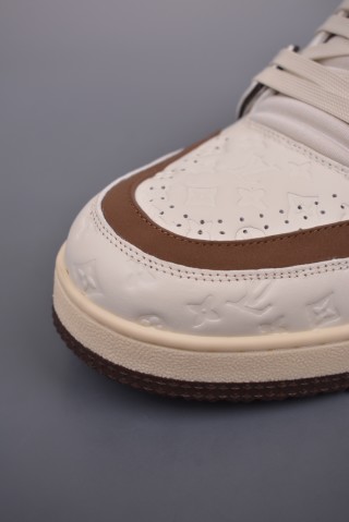 Louis Vuitton LV Trainer view 6