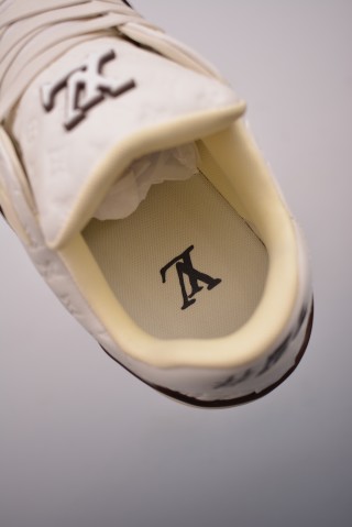 Louis Vuitton LV Trainer view 9