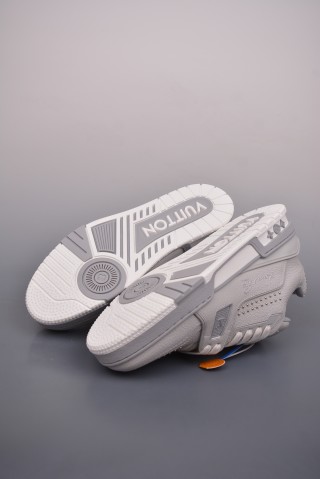 Louis Vuitton LV Trainer view 3