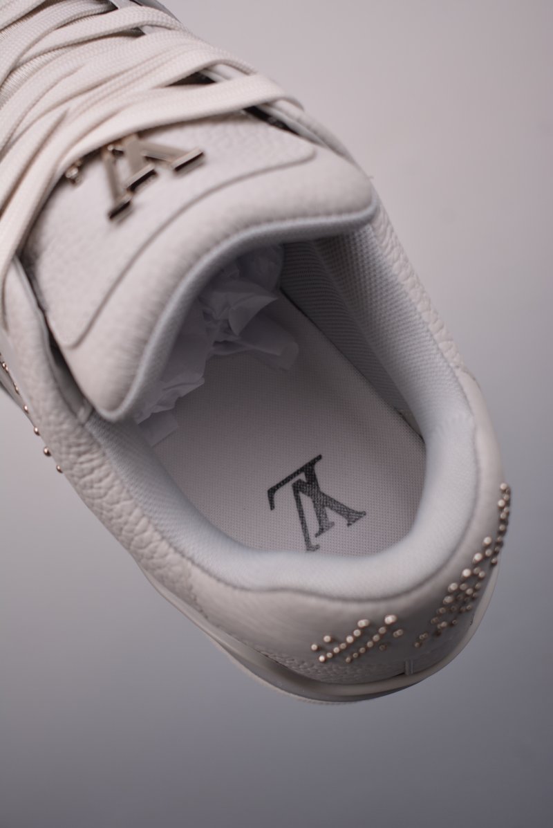 Louis Vuitton LV Trainer view