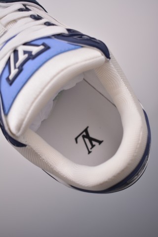 Louis Vuitton LV Trainer view 9