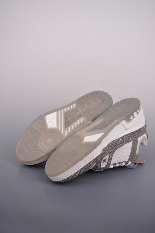 Louis Vuitton LV Trainer view 12