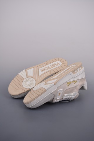 Louis Vuitton LV Trainer view 3