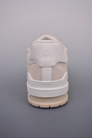 Louis Vuitton LV Trainer view 4