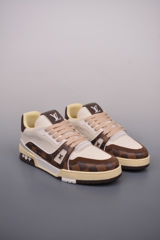 Louis Vuitton LV Trainer view 10