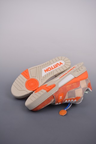 Louis Vuitton LV Trainer view 3