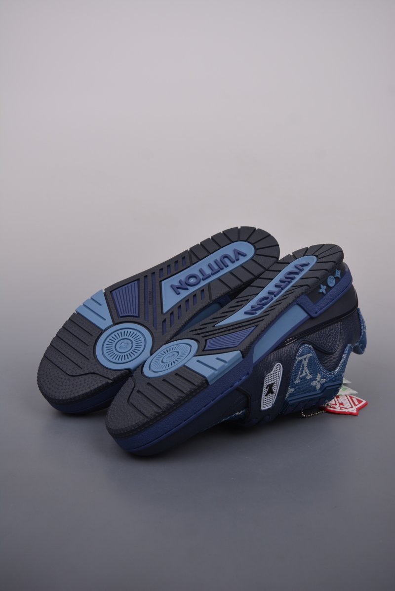 Louis Vuitton LV Trainer view