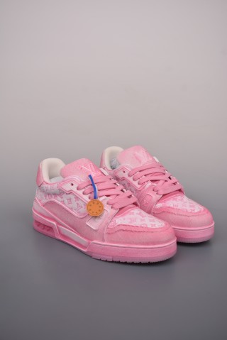 Louis Vuitton LV Trainer view 18