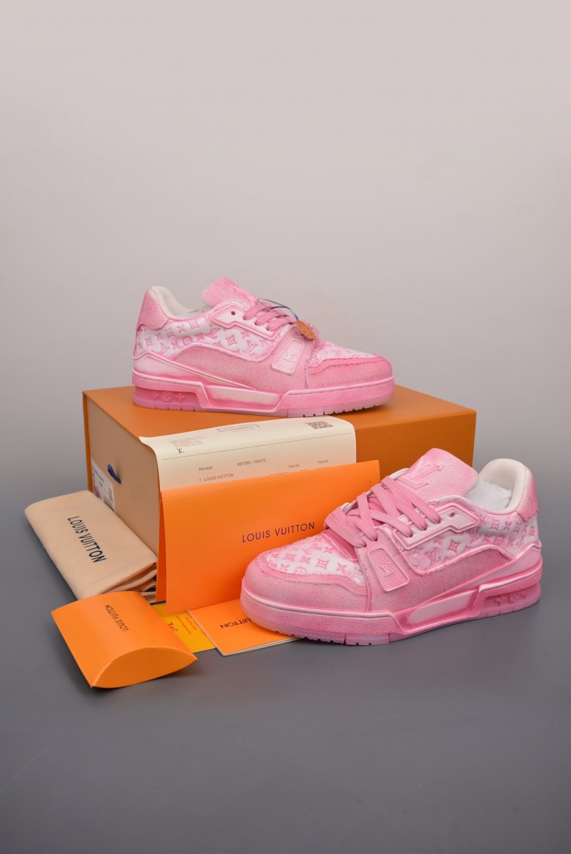 Louis Vuitton LV Trainer view