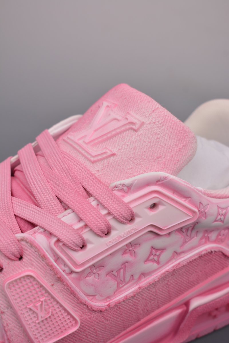 Louis Vuitton LV Trainer view