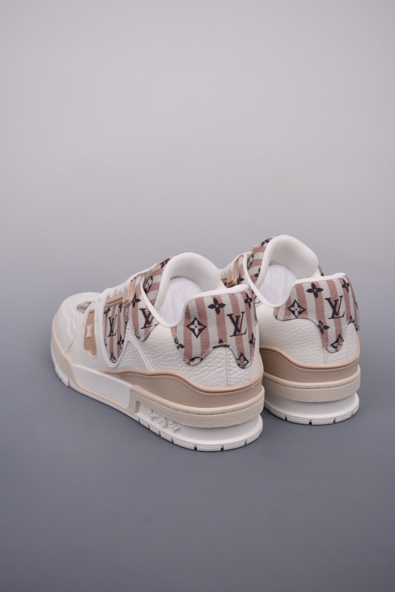 Louis Vuitton LV Trainer view