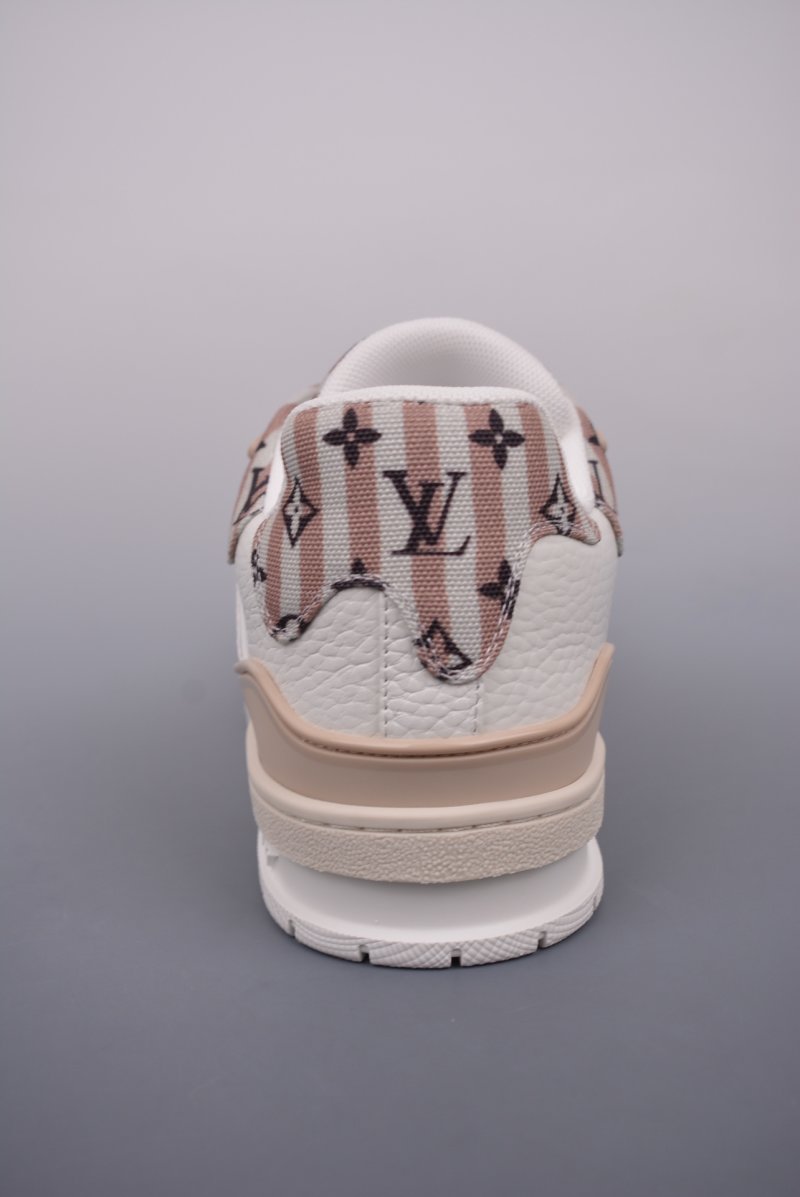 Louis Vuitton LV Trainer view