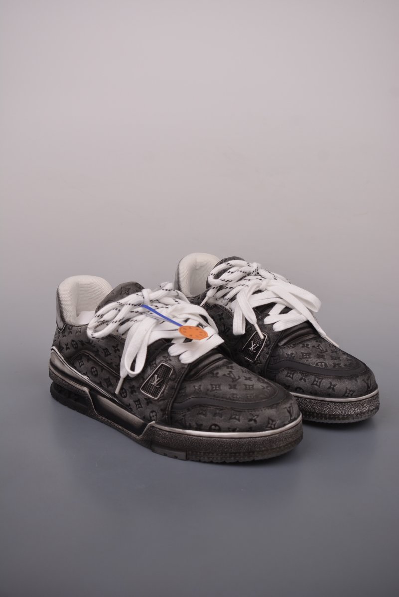 Louis Vuitton LV Trainer 2021